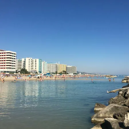 Domus Aries Lägenhet *