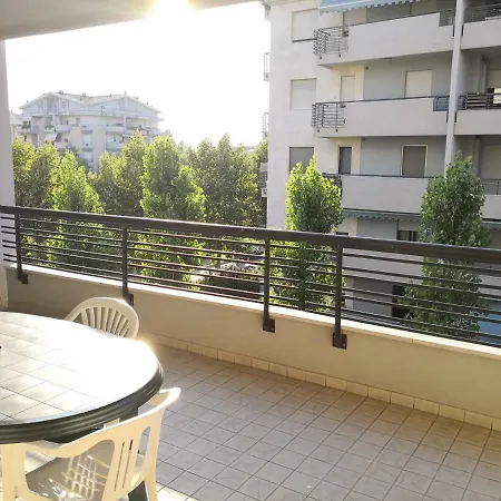 公寓 Domus Aries Montesilvano Marina